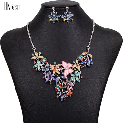 MS1504397Fashion Jewelry Sets High Quality 5Colors Necklace Sets For Women Jewelry Crystal Butterfly Unique Flower Design Gifts
