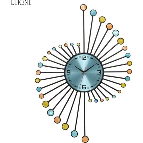 Nordic Modern Light Luxury Clock Quartz Clock Bedroom Wall Watch Home Living Room Wall Clock Personality Creative Fashion Clock