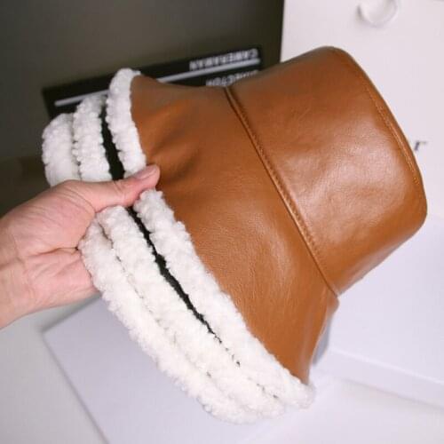 Winter PU Leather Bucket Faux Fur Hats For Women Streetwear Hip Hop Men Panama Black Outdoor Warm Fisherman Caps PJ107