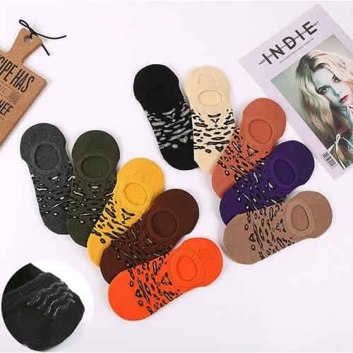Summer new fashion leopard boat socks female personality Harajuku simple retro cotton women socks comfortable invisible socks