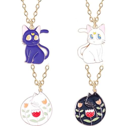 Fashion Lady Necklace Metal Alloy Animal Pendant Girl Black And White Cat Pendant Cute Jewelry Gift 2021 Wholesale