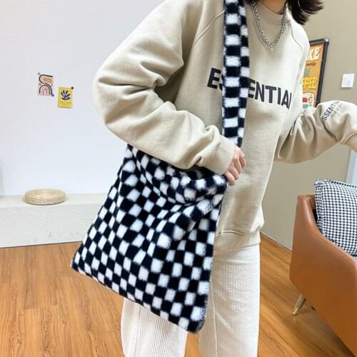 New Winter Fluffy Shoulder Bag For Women Plaid Print Large Capacity Tote Bags Female Crossbody Soft Plush Warm Fur Shopping Bags