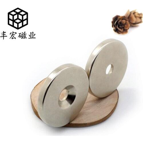 D35 * 5-6 hot sale round with hole strong magnet M6 screw hole sucker neodymium magnet 35 × 5 hole 6 magnetic sheet