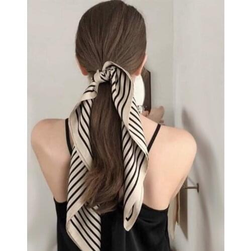 Fashion Print Hair Scarf for Women Silk Satin Kerchief Small Shawls Wraps Women Neckerchief 70*70 Cute Head Scarves WKS002