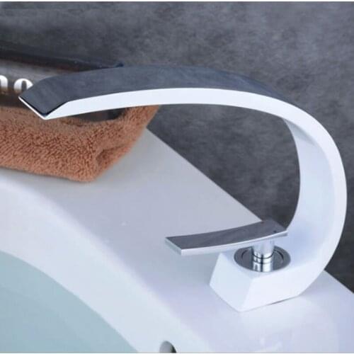 New Bath Basin Faucet Brass Chrome Faucet Brush Nickel Sink Mixer Tap Vanity Hot Cold Water Single Handle Bathroom Faucets