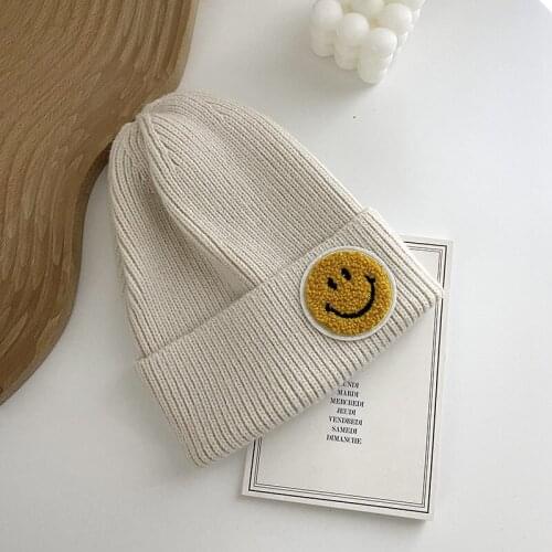 KENSHELLEY Autumn And Winter Smiley Face Labeling Couple Student Knitted Hat Fashion Thick Pullover Beanie Cap