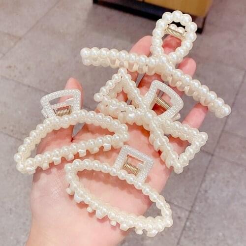 1 Pcs 7.5-11cm New Pearls Acrylic Hair Claw Clips Spring Summer Hair Barrettes for Women Hair Styling Tools Accessories