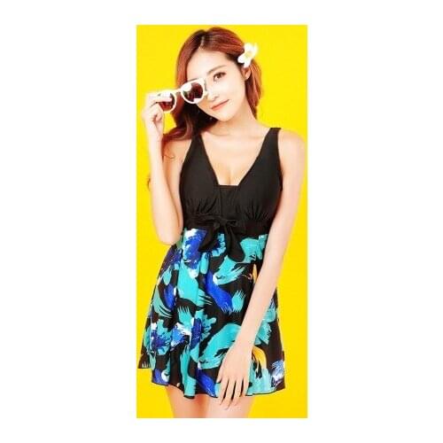 Fashion New Womens Swimsuit Large Size Skirt One-Piece Wireless Cup Boxer Adult