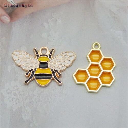 8pcs Enamel Bee Comb Crystal Necklace Pendant Gold Animal Bracelet Accessories Handmade DIY Jewelry Earrings Gift Accessories