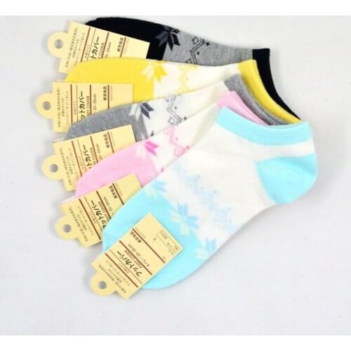 Warm comfortable cotton bamboo fiber girl womens socks ankle low female invisible color girl boy hosiery 2pair=4pcs WS51