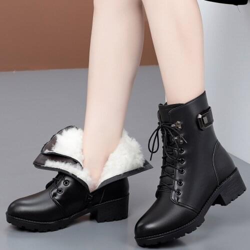 Y35 2020 New Genuine leather Martin boots women warm wool winter boots female shoes lace up fashion platform boots Ankle boots
