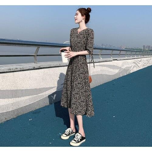 Womens summer V- neck printed lace up dress