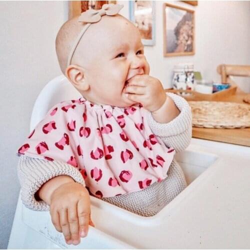 2021 Cute Baby’s Decorative Saliva Towel Cartoon Printing 360 Degree Rotating Bib Newborn Elastic Scarf Baby Bibs Burp Cloths