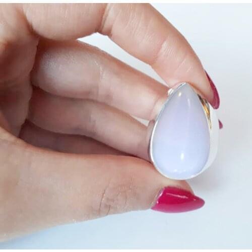 Moonstone Rings for Women Hyperbole Vintage Finger Ring Water Drop White Stone Wedding Bands Size 6-10 Fashion Jewelry Gift