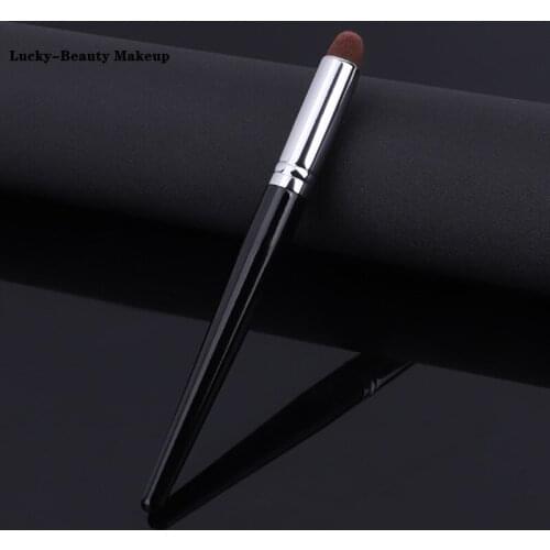 Concealer Makeup Brush Foundation Concealer Buffer Brush Small Detail Eyeshadow Liquid Foundation Concealer Brush Makeup Tool
