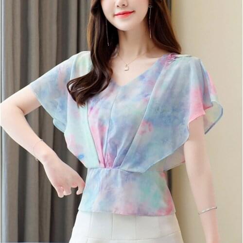 Vintage Flower Chiffon Shirt Womens Batwing Short Sleeves 2021 Summer New Korean V-neck Loose Women top Loose Blouse Shirt 813J