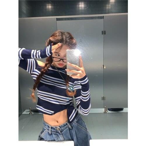 Stripe Long Sleeve T-shirt Women Spring Autumn Off Shoulder Slim Tight Short Baseshirt Outwear T-shirt Sweet Lady Girl Sexy