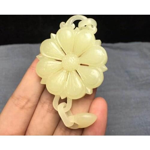 J39#Hetian jade yellow mouth, sun flower pendant