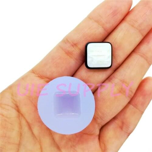 BYL424U 13.7mm Small Square Cabochon Silicone Mold for Resin Art Earrings Necklace Brooch Making Oven Safe Fondant Decoration