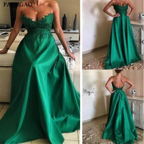 Elegant Green Evening Dresses A-Line Appliques Long Party Dress Floor Length Open Back Sweep Train Pleat Evening Dress
