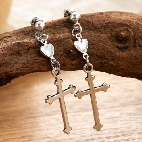 Japan and South Korea Ins Retro Cross Love Earrings Dark Girl Soil Cool Punk Stud Earrings Women Men Jewelry New Hot Sale