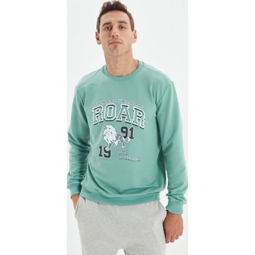 Trendyol Men 'S Regular Fit Sweatshirt TMNAW22SW0097