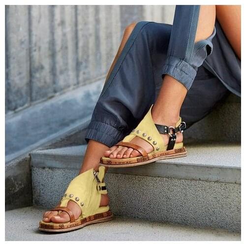 Sandales d'été plates en cuir artificiel pour femmes, tongs Rome à la mode, chaussures à plateforme