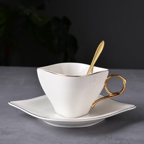 Nordic Style Ceramic Tea Cup Set Utensil Simple Modern White Wedding Coffee Mate Cup Set Royal Gold Rim Xicaras Drinkware EB50BD