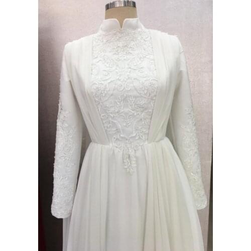 Chiffon Appliques Muslim Long Sleeve Wedding Dress with Cape High Neckline Saudi Arabia Bridal Gowns Robe De Soirée De Mariage