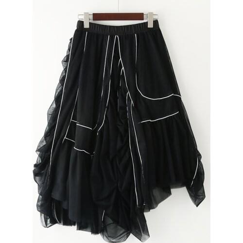 Personality Fashion Puffy Skirt for Women Bright Line Irregular Cake Skirts Mid-Length White Black Harajuku Spring Summer 2021