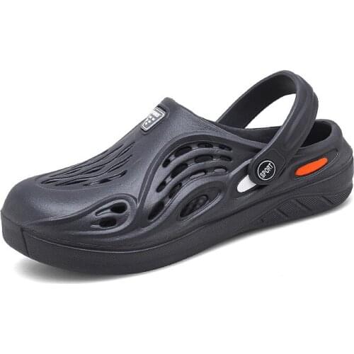 Men Sandals Crocks Summer Hole Shoes Large Size Shoes Clogs Girl PU Lovers Garden Shoes Black Crocse Beach Flat Sandals Slippers