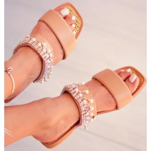 Womens Slippers 2021 Lilac Flat Bottom Double Banded Pearl Embroidered Fashion Slippers summer Flip-Flops Sexy Comfortable