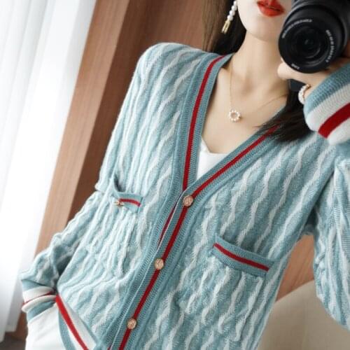 100% Pure Wool Sweater Autumn and Winter 2021 Womens V-Neck Cardigan Casual Stitching Bright Silk Female Cashmere Jacket Warm