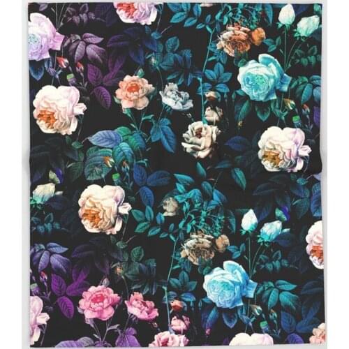 CHARM HOME Fleece Blankets On The Sofa