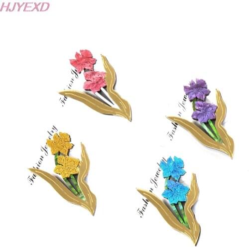 1pieces) March birth flower Brooch (Safty Pin) Laser Cut Floral Acrylic Brooch