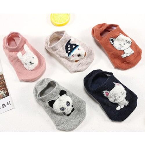 2021 Fashion Hot Sale High Quality 5 Pieces Womens Socks Cotton Cute Cartoon Embroidered Funny Short Socks For Dropshipping