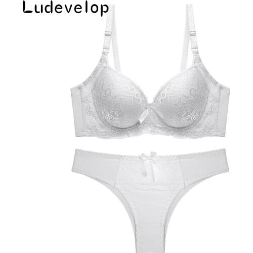 New Embroidery Bra Briefs Set Fashion Full Lace Thin Thick Womens Sexy Underwear Bra Set Sexy Cutout Lace Bra and Panties