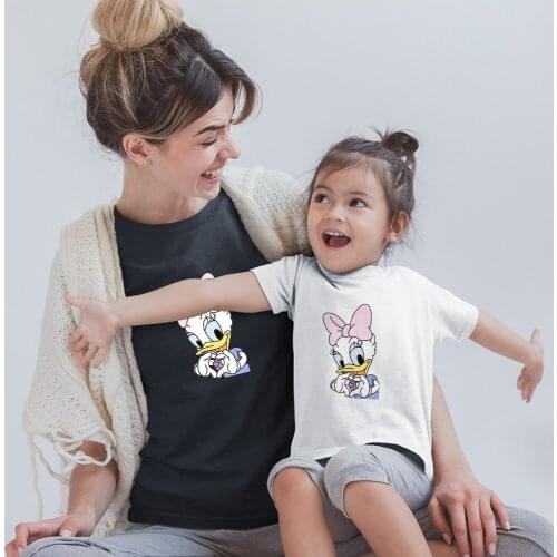 Disney Family Matching Clothes Daisy Kawaii Dropship Black White T-shirts Korean Style Short Sleeve Adult Unisex Baby Girl Boy