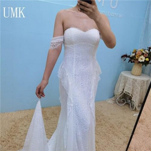 UMK Sleeveless Wedding Dresses