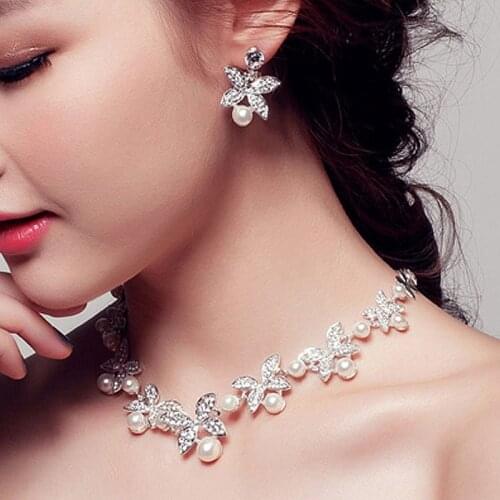 Fashion design Round neck pearl necklace bride wedding Wedding dress necklace Clothing Accessories Fashion jewelry