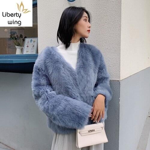 Luxury High Quaility Sheep Shearing Womens Real Fur Short Fashion Long Sleeve V-Neck Pockets Ladies Night Party Wear Coats