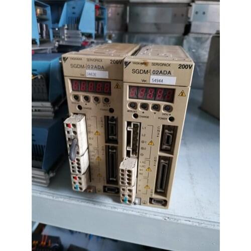 SGDM-02ADA servo driver , used one , 90% appearance new , test goods , free shipping