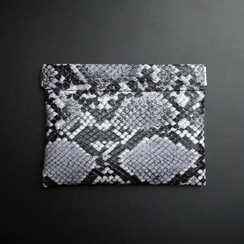 Leather Key Wallet with Ring Long Pocket Designer Coin Purse Women Men Small Money Bag Card Holder Keychain Earbud Pouch Fashion