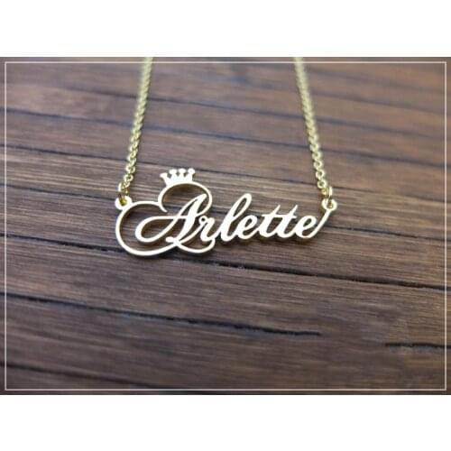Personalized Name Crown Necklace Handmade Customized Cursive Font Nameplate Pendant Stainless Steel Chain Jewelry Birthday Gifts