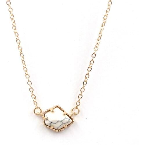 Fashion Geometric Small Claws Marble Stone Choker Necklace Pendant for Women