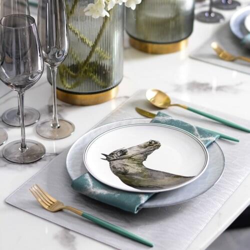 8 /10/12 Inch War Horse Pattern Porcelain Tableware Set Plate Tableware Dinnerware Tableware Cutlery Set Glass Dinner Service