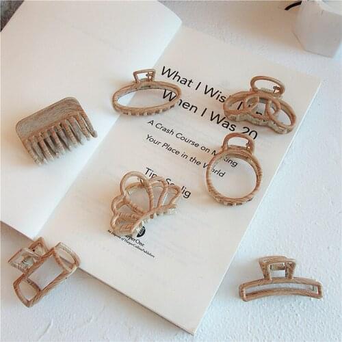 Wood Alloy Hair Claw Korean Japanese Style Hairpins Retro Hair Clips Simple Hair Accessories For Women Girl Party Jewelry Gift