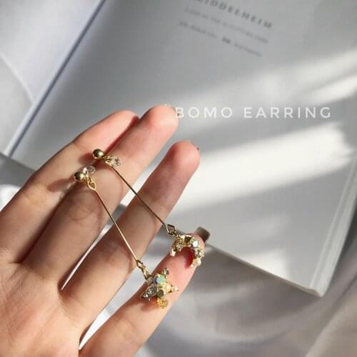 Cute Asymmetric Rhinestone Stars Moon Clip on Earrings Temperament Shinny Zircon Star Clip Earrings without Piercing Female