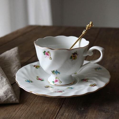 European Retro Coffee Cup Set Ceramic Gift High Quality Creative Espresso Mug Afternoon Tea Cups Tea Cups and Saucer Sets