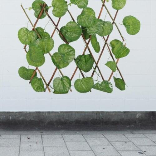 Adjustable Retractable Artificial Plant Fence Sunfast Plastic Realistic Wooden Simulation Barrier for Garden Green Leaf